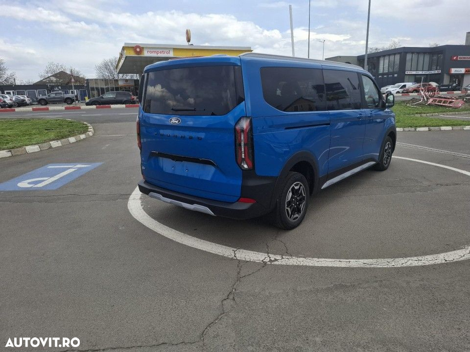 Ford Tourneo Custom - 7