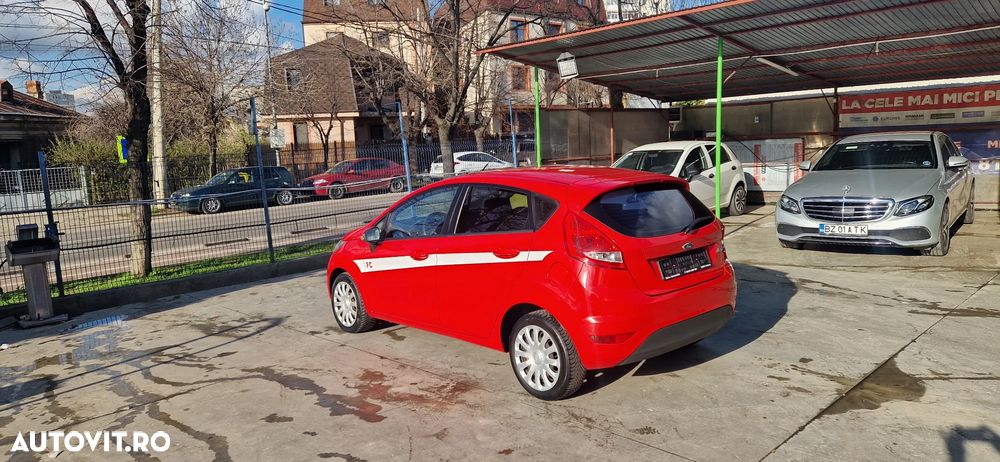 Ford Fiesta - 15
