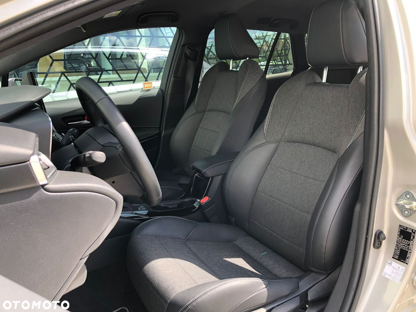 Toyota Corolla - 6