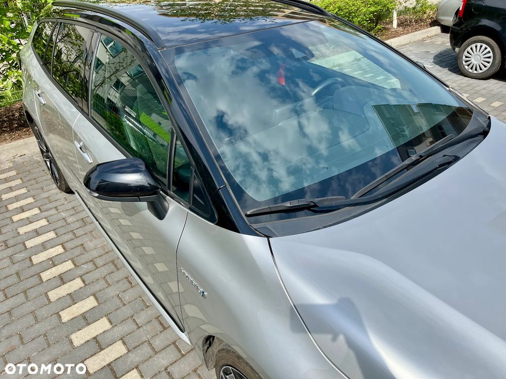 Toyota Corolla 2.0 Hybrid Executive - 7