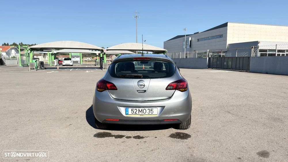 Opel Astra 1.7 CDTI Enjoy - 6
