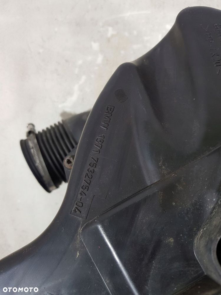 obudowa filtra powietrza przepływomierz 7567175 bmw e90 e91 lci eur 2.0b - 9