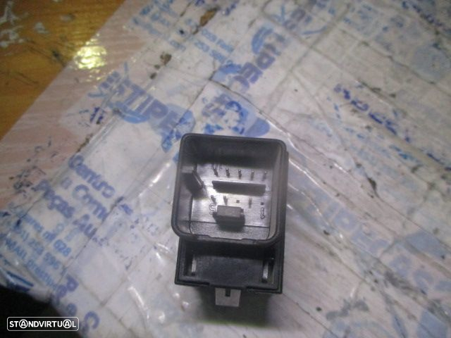 Interruptor 3C0927225C VW PASSAT 2007 Travão DE MÃO VW PASSAT B6 2007 2.0 TDI 140CV 4P AZUL Travão DE MÃO - 3