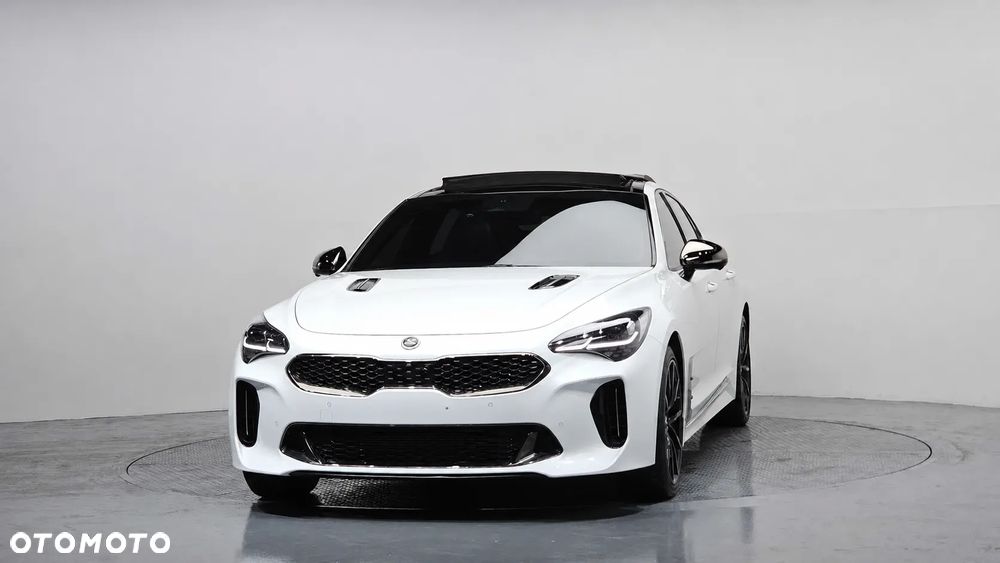 Kia Stinger 3.3 T-GDI AWD OPF GT - 3