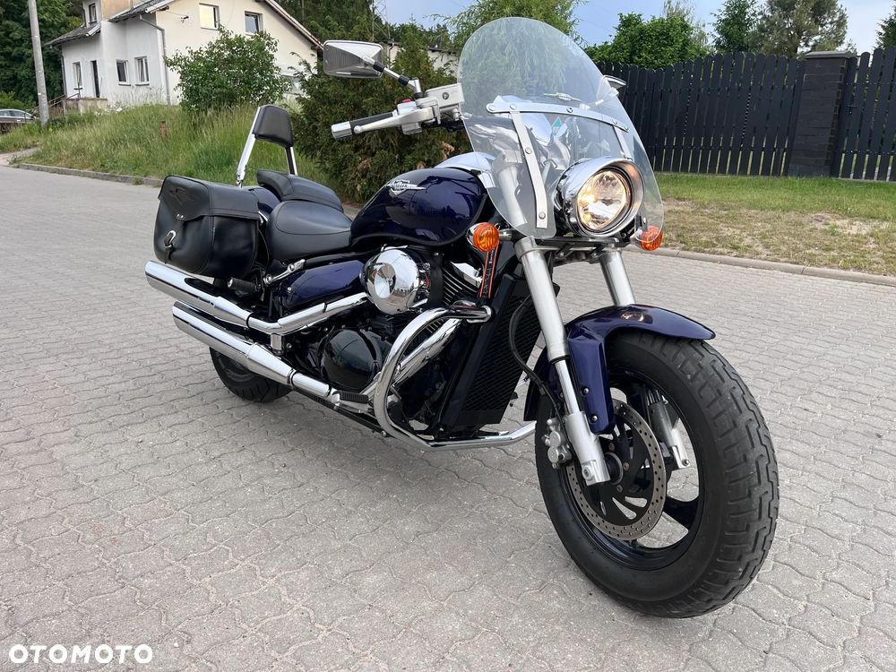 Suzuki Intruder - 12