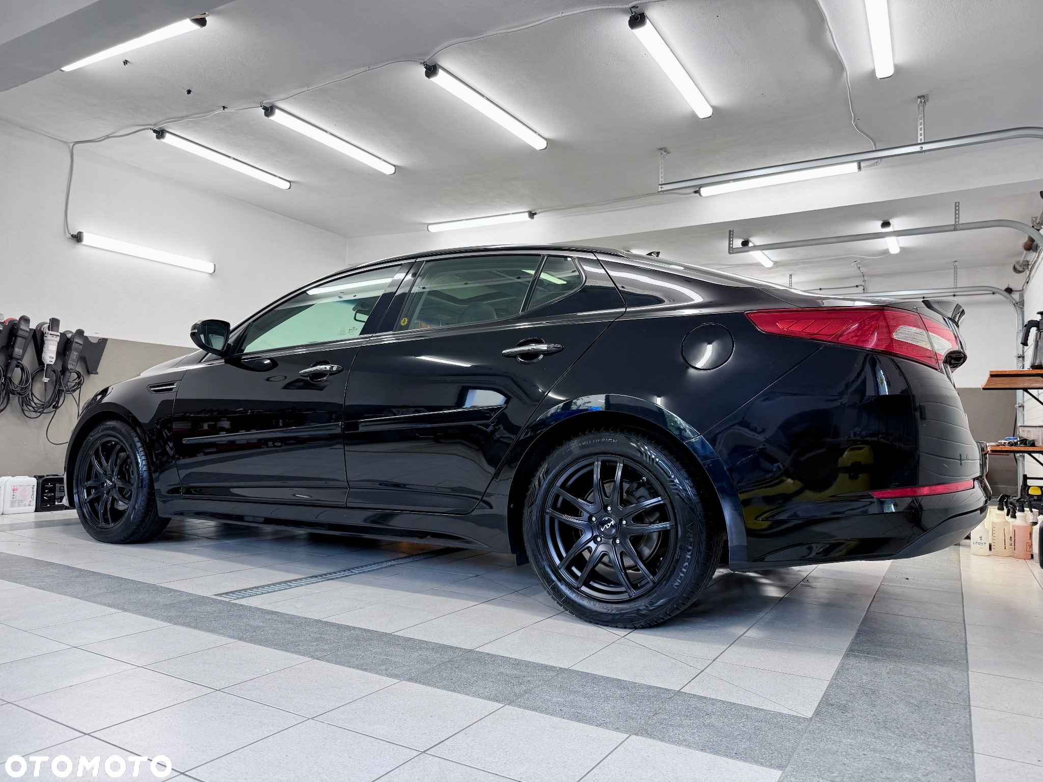 Kia Optima 2.0 CVVT Hybrid Spirit - 12