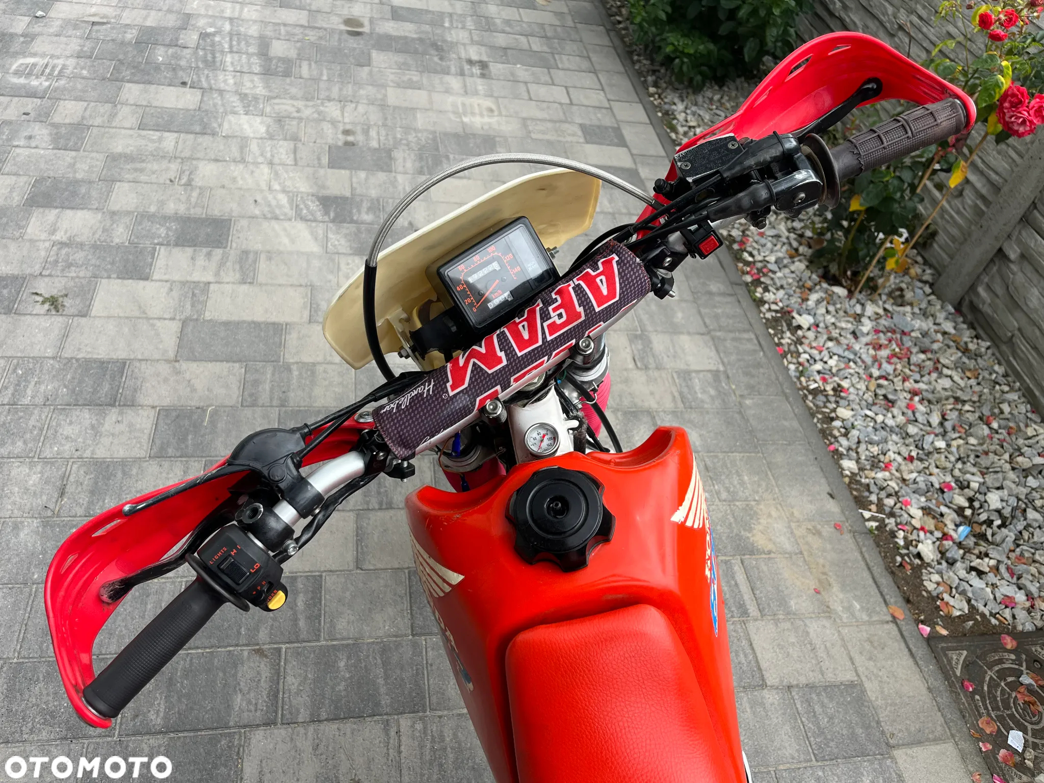 Honda XR - 9