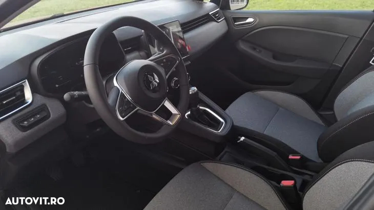 Mitsubishi Colt 1.0 L MPI Invite - 11