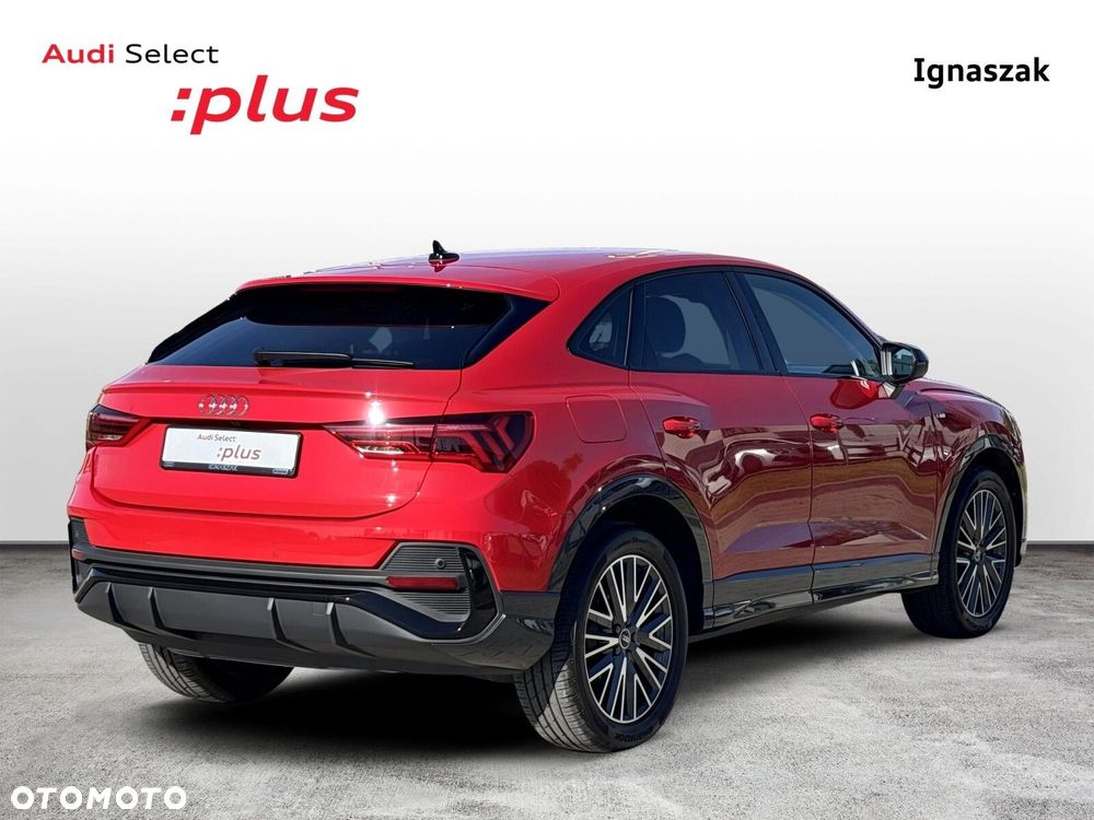 Audi Q3 Sportback - 6