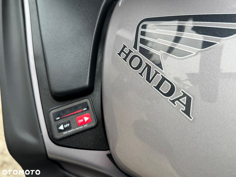 Honda ST - 22