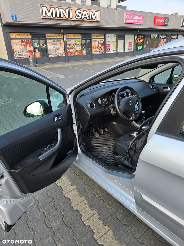 Peugeot 308 1.6 HDi Premium - 25