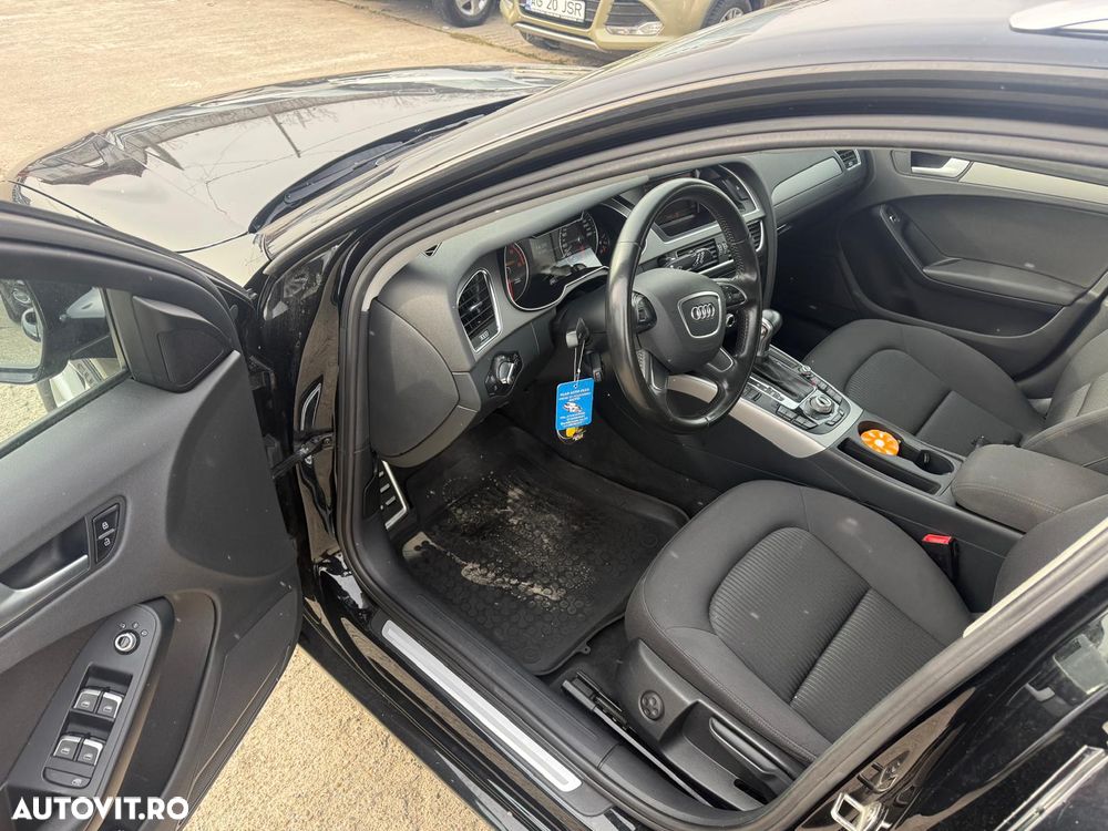 Audi A4 2.0 TDI DPF multitronic Attraction - 11