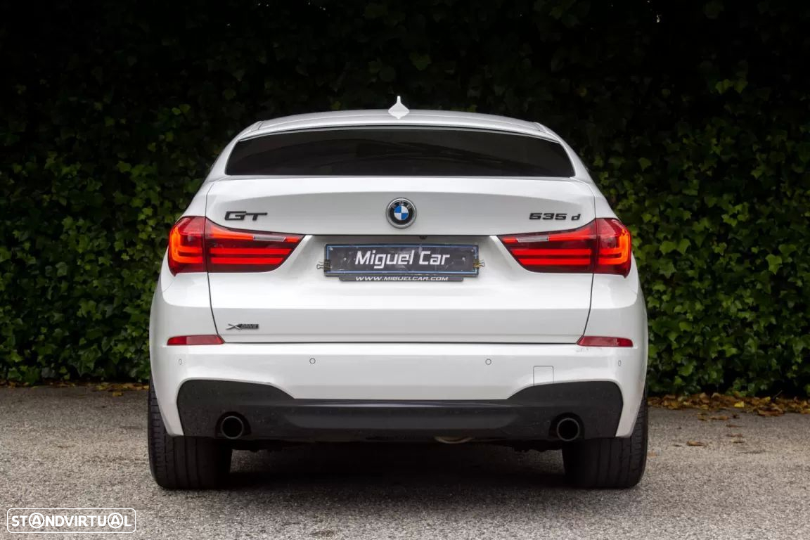 BMW 535 d xDrive Pack M Auto - 9