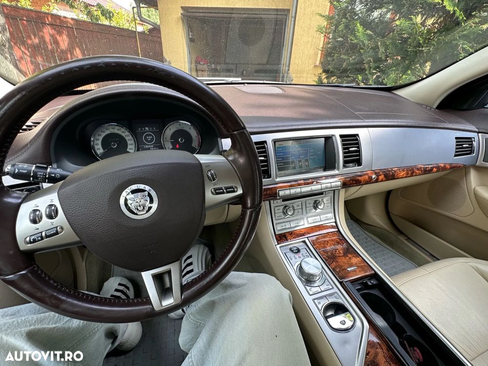 Jaguar XF 3.0D Premium Luxury Aut - 5