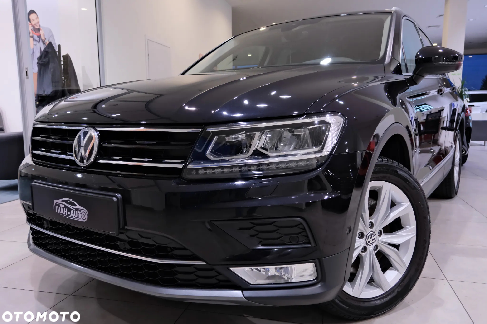 Volkswagen Tiguan 2.0 TSI 4Mot Sport&Style DSG - 20