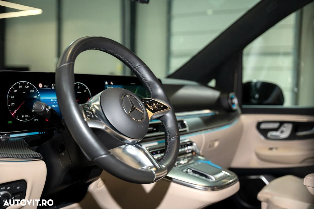 MERCEDES-BENZ V-Class 2025 — imagine 12