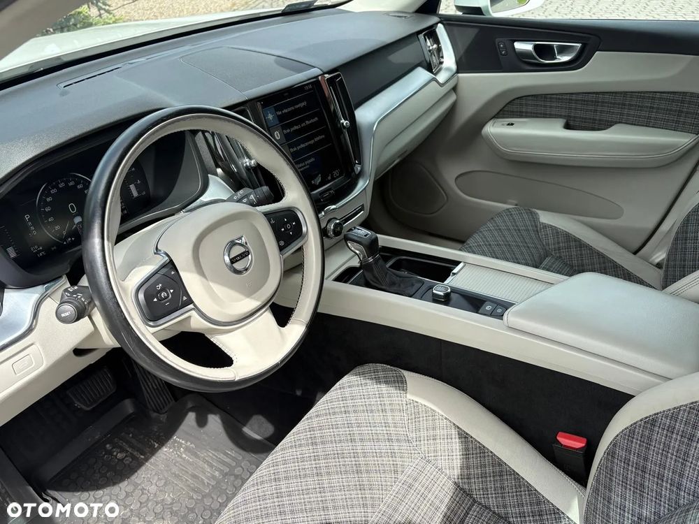 Volvo XC 60 D4 AWD Inscription - 13