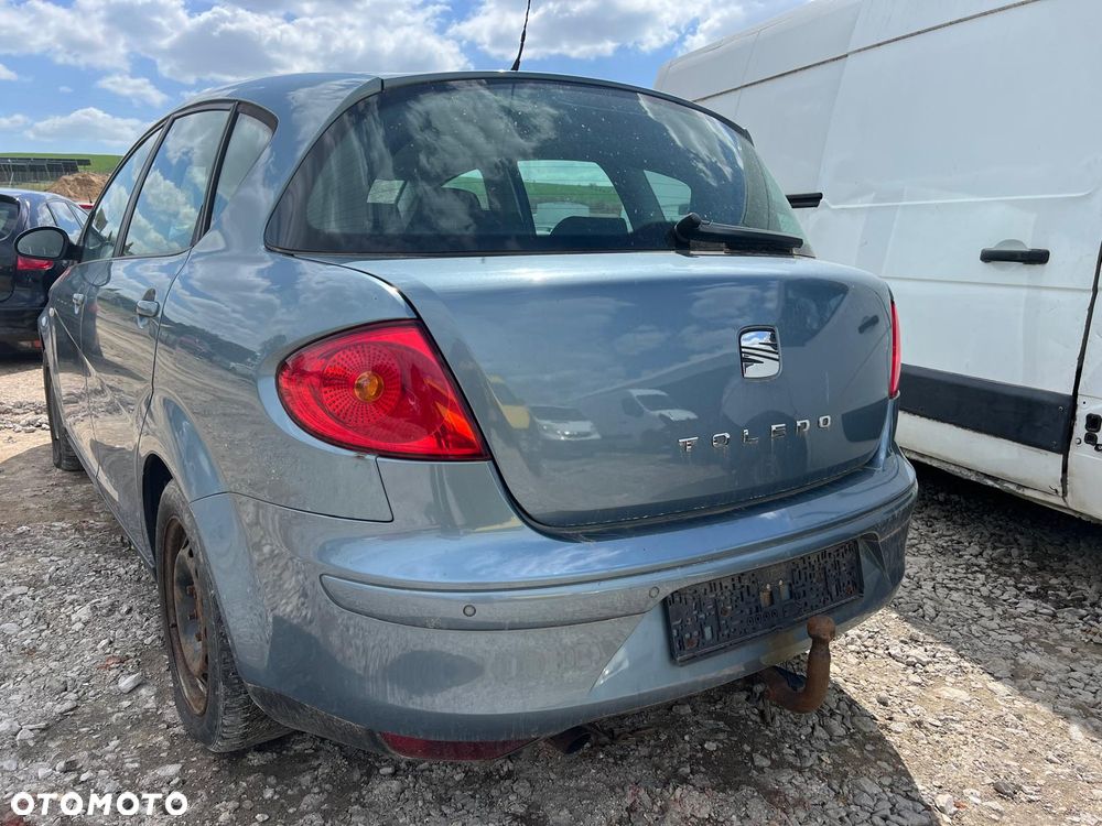 Seat Toledo (LS5V) części maska zderzak błotnik lampa klapa deska drzwi - 8