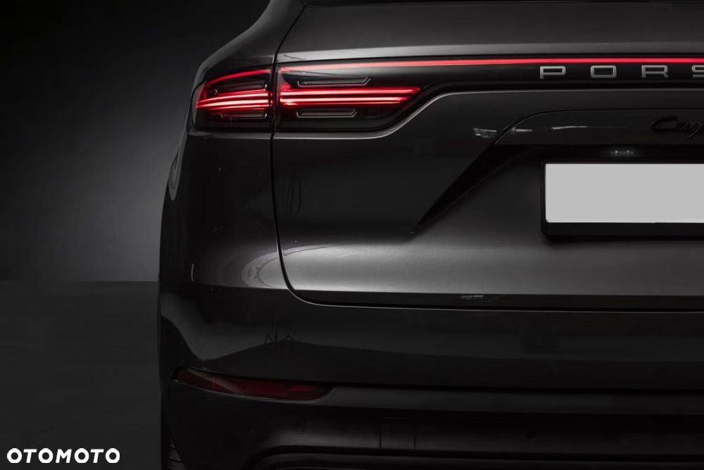Porsche Cayenne E-Hybrid Tiptronic S - 40