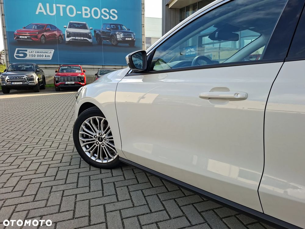 Ford Focus 1.0 EcoBoost Titanium - 10