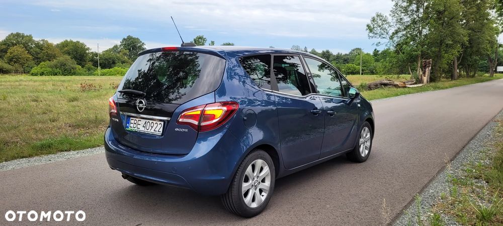 Opel Meriva 1.4 T Cosmo S&S - 3