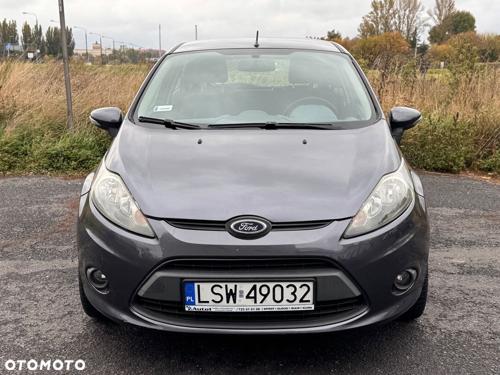 Ford Fiesta 1.4 TDCi Ambiente - 6