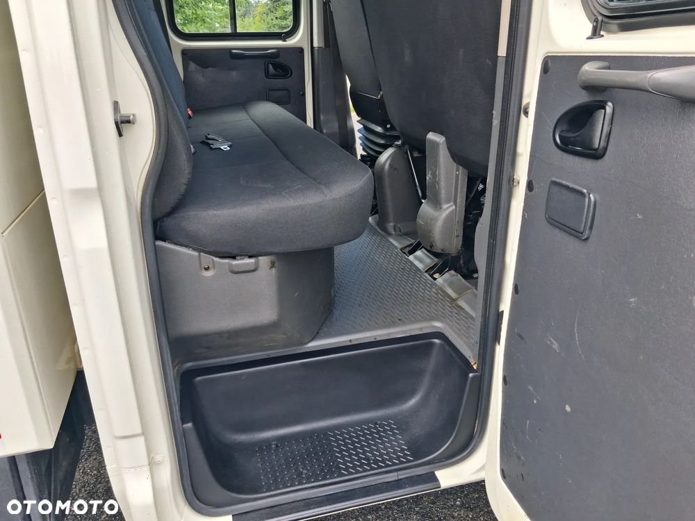 Iveco 35C13 - 27