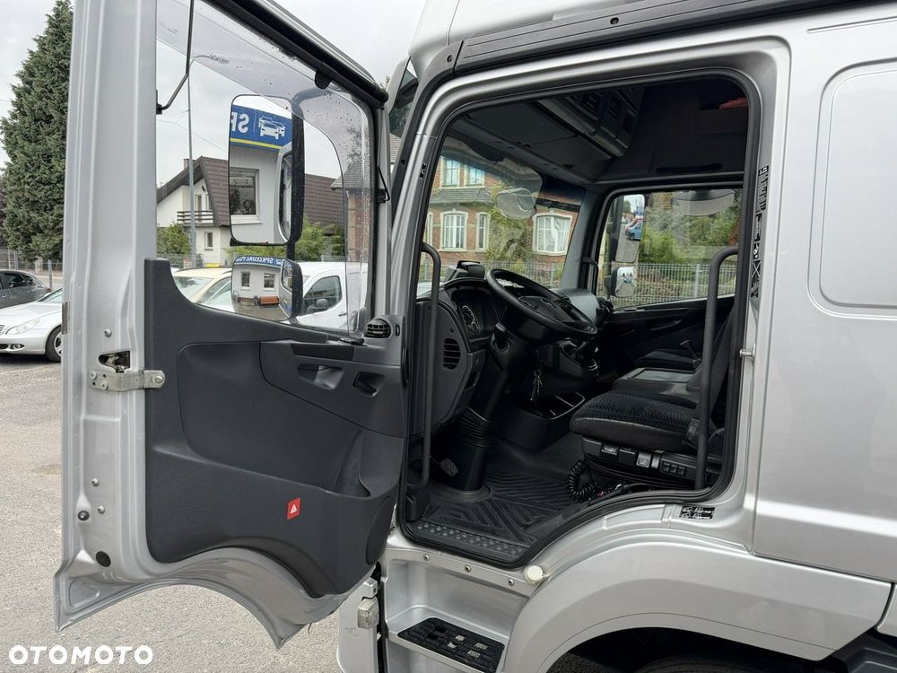 Mercedes-Benz Atego - 24