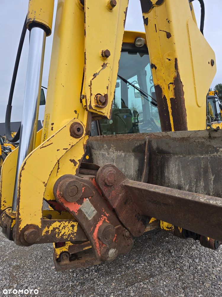 New Holland - 10