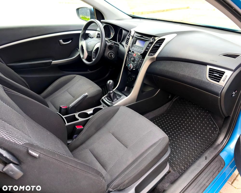 Hyundai i30 1.4 Comfort - 6
