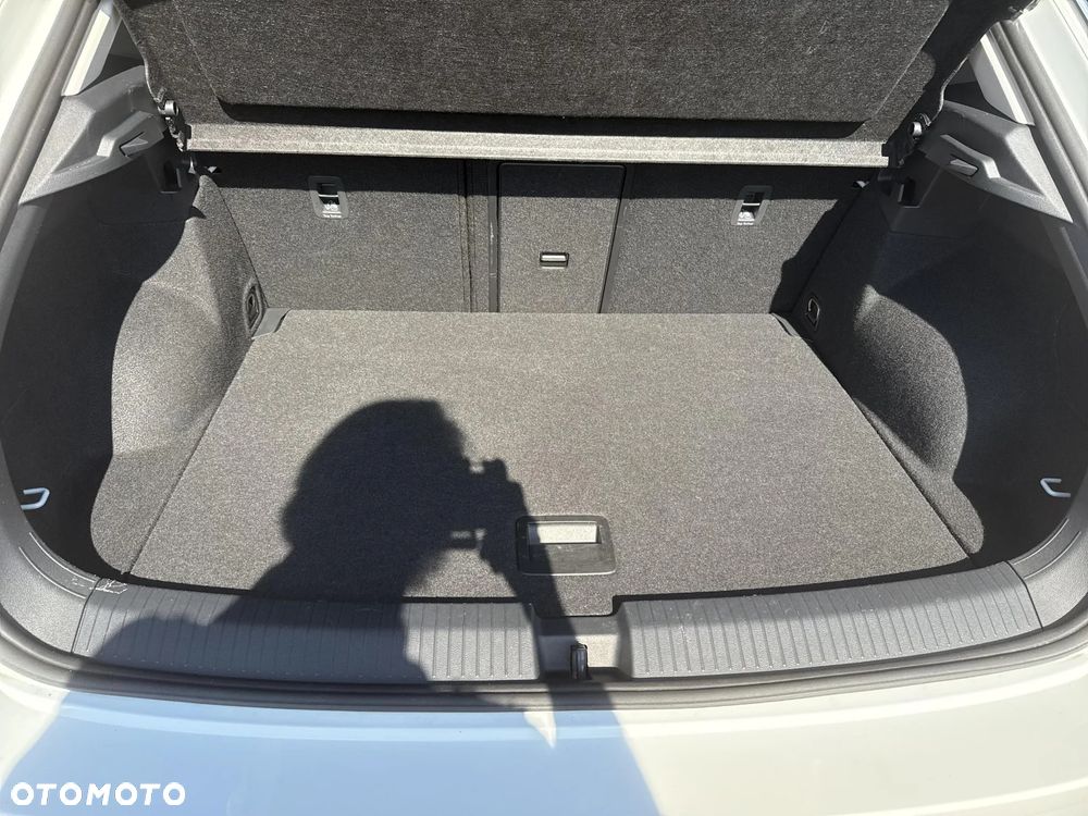 Volkswagen T-Roc 1.5 TSI Life - 22