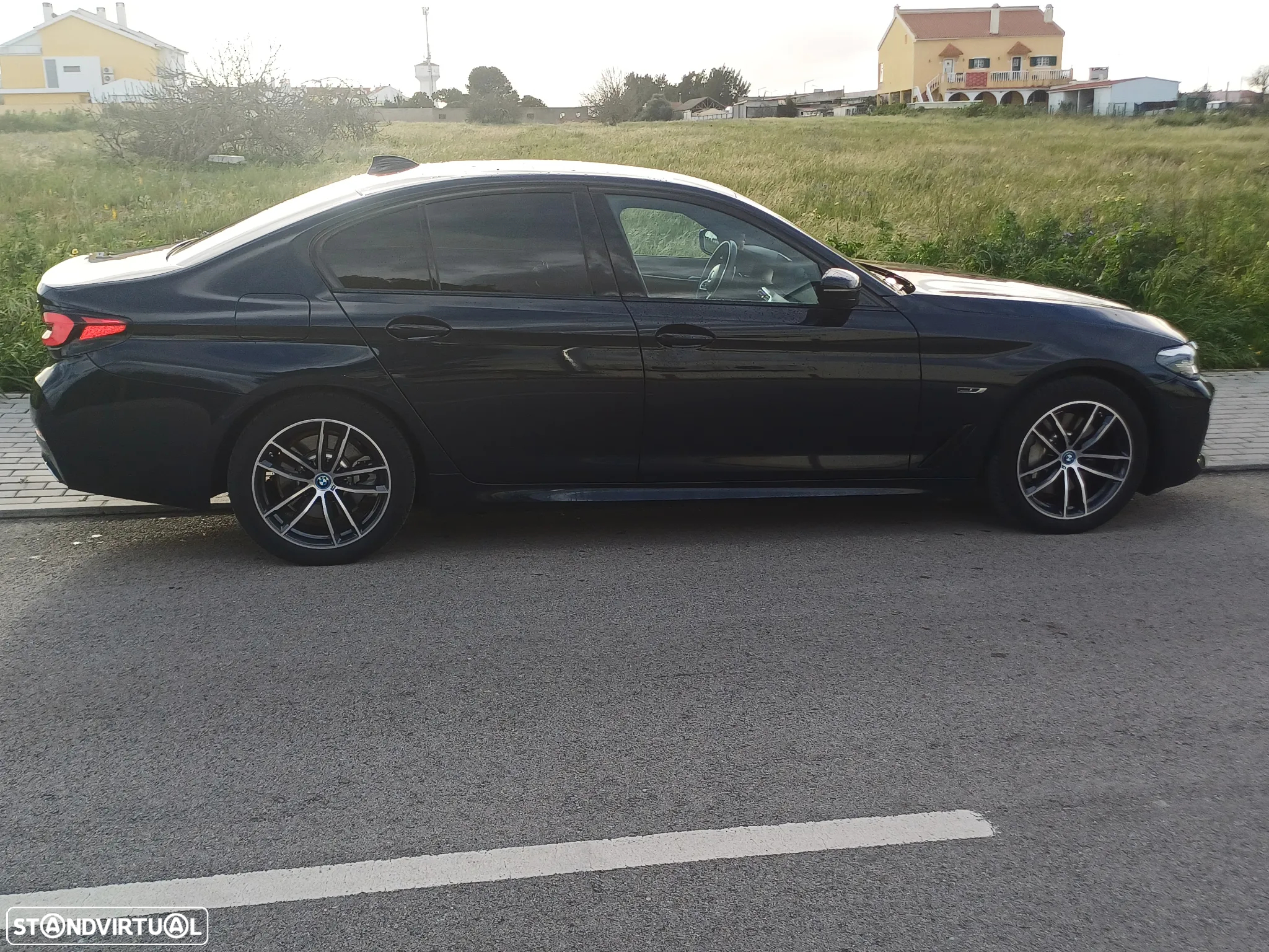 BMW 530 e - 19