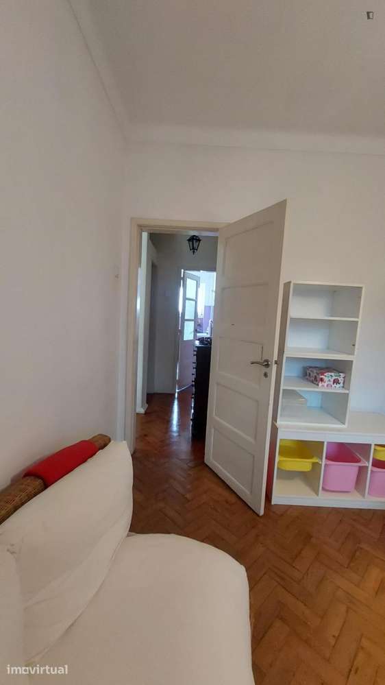 Quarto - localizado em Alvalade Lisbon - Grande imagem: 5/18