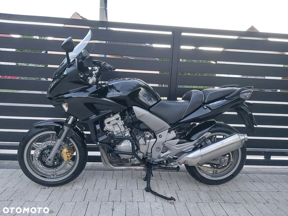 Honda CBF - 2