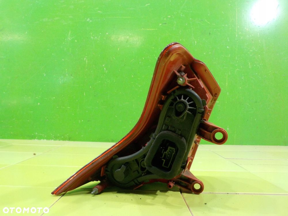PEUGEOT 3008 I 1.6 HDI 11r 5D lampa prawa tyl 9683460780 - 5