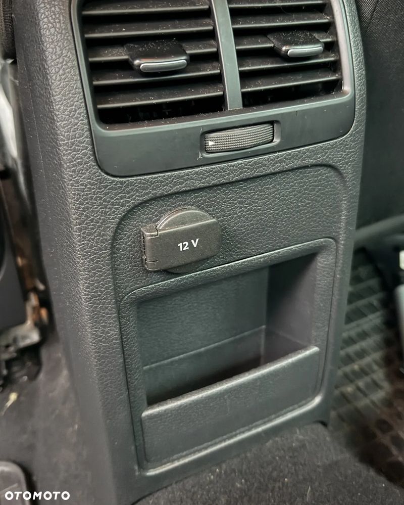 Volkswagen Jetta 1.2 TSI Match - 13