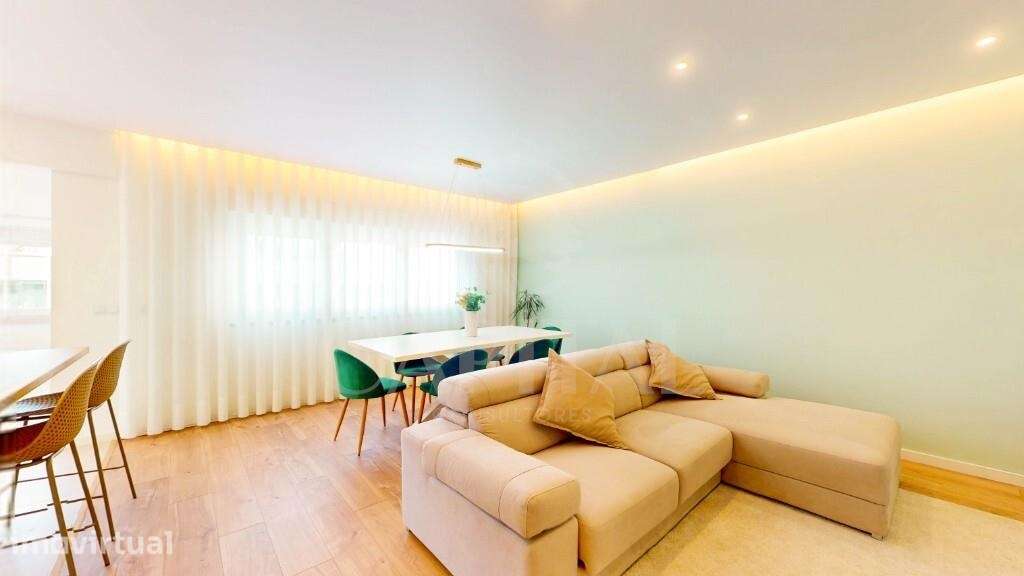 Apartamento T3 para arrendamento em São Domingos de Benfica - Grande imagem: 2/32