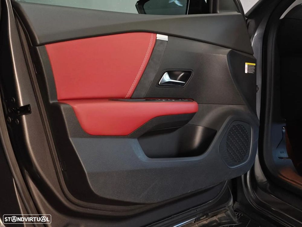 Citroën e-C4 50 kWh Shine - 32