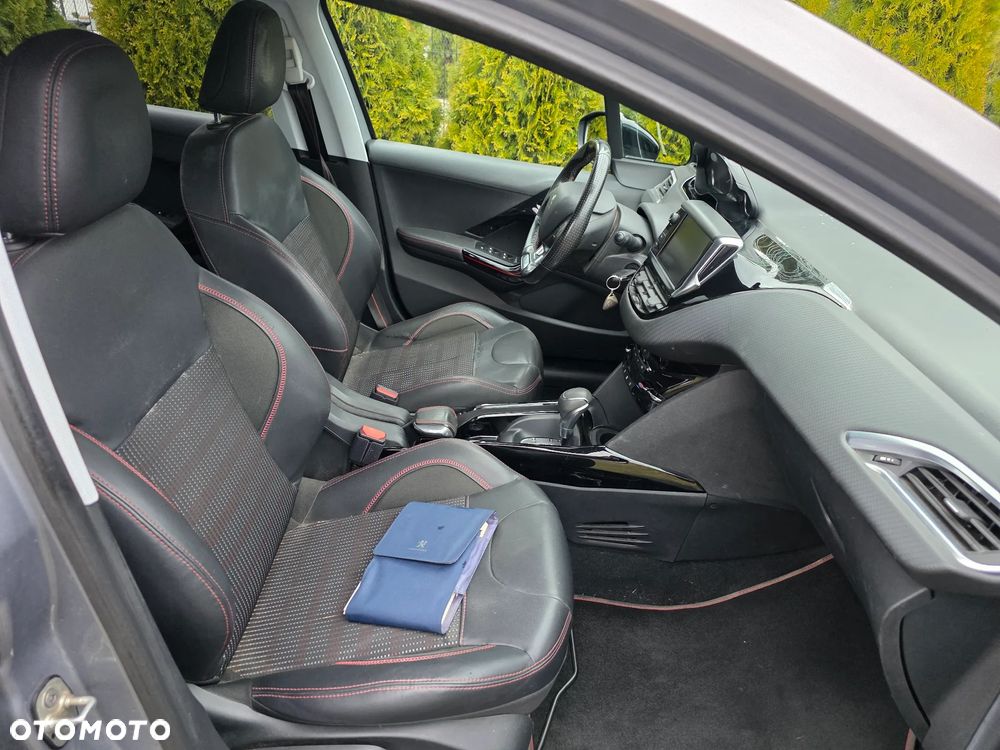 Peugeot 2008 PureTech 110 Stop&Start EAT6 GT-Line Edition - 7