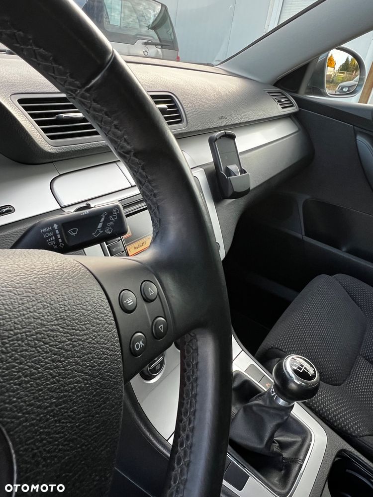 Volkswagen Passat 1.4 TSI Comfortline - 8