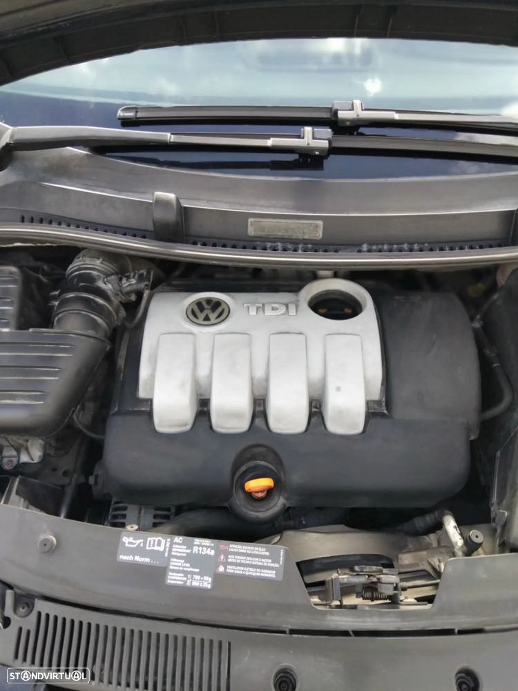 VW Sharan 2.0 TDI Confortline - 34