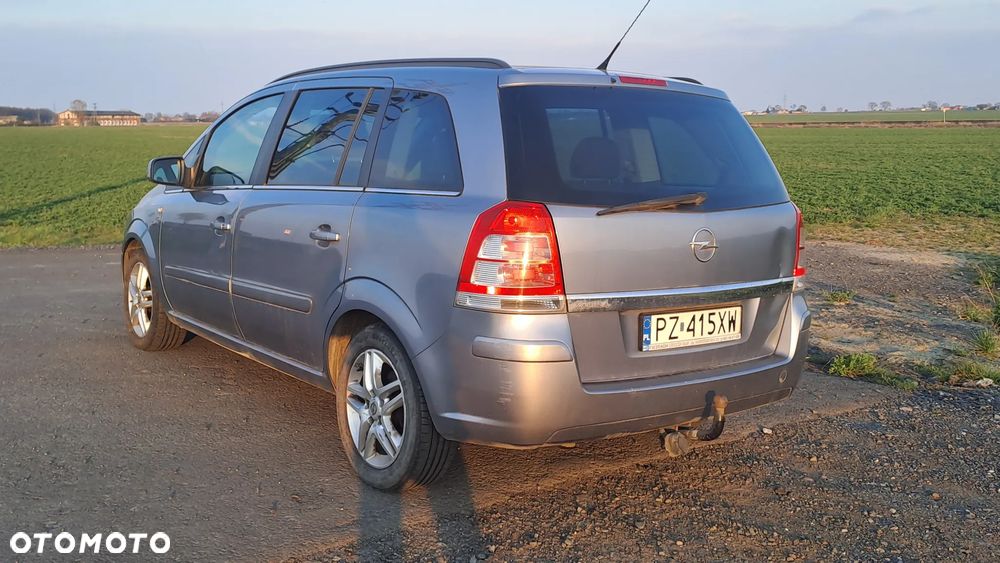 Opel Zafira - 6