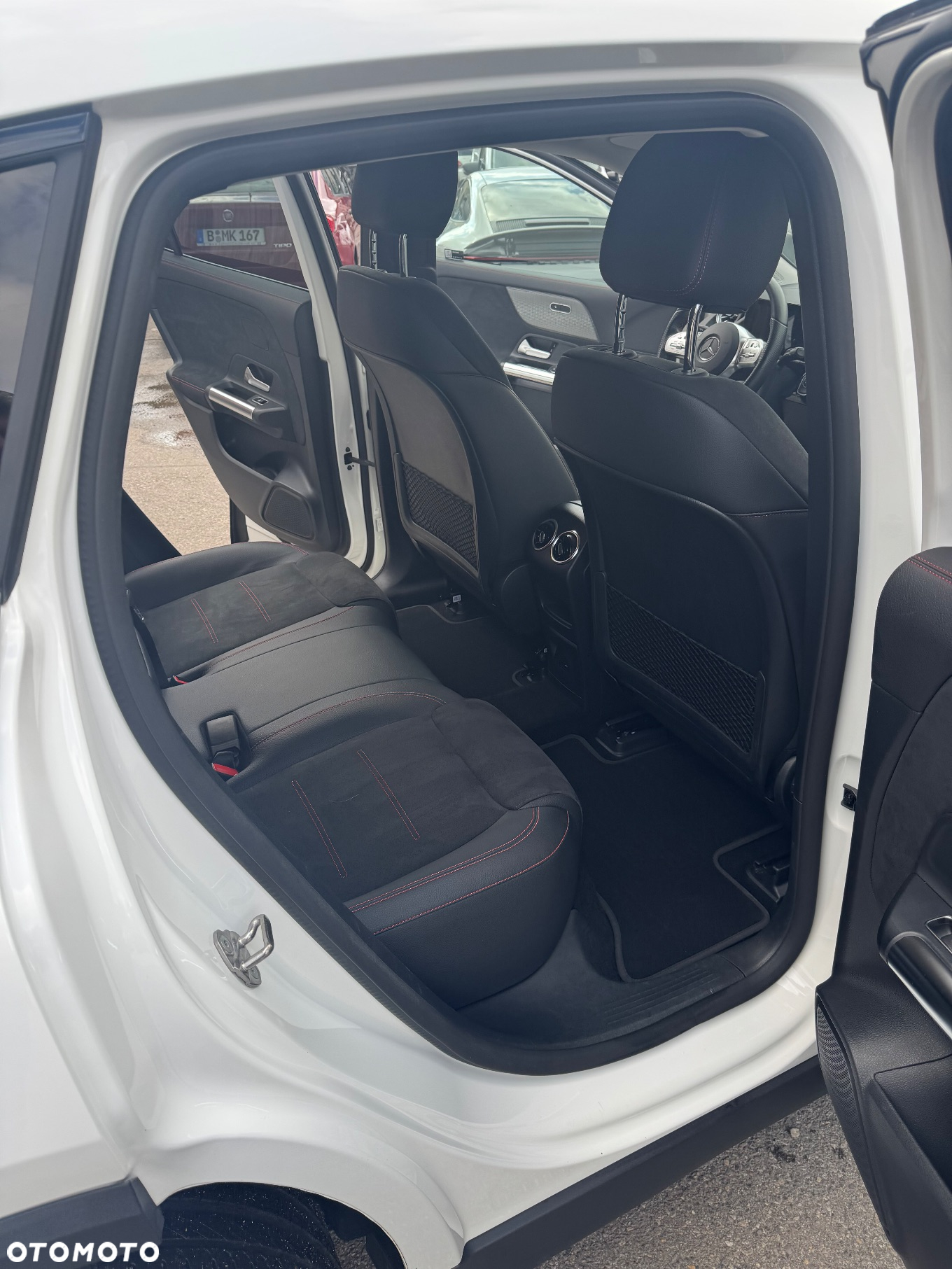Mercedes-Benz EQA 250 66.5kWh AMG Line - 6