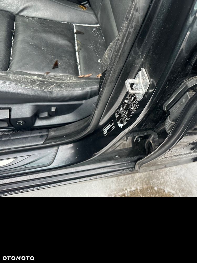 BMW Seria 5 520d - 27