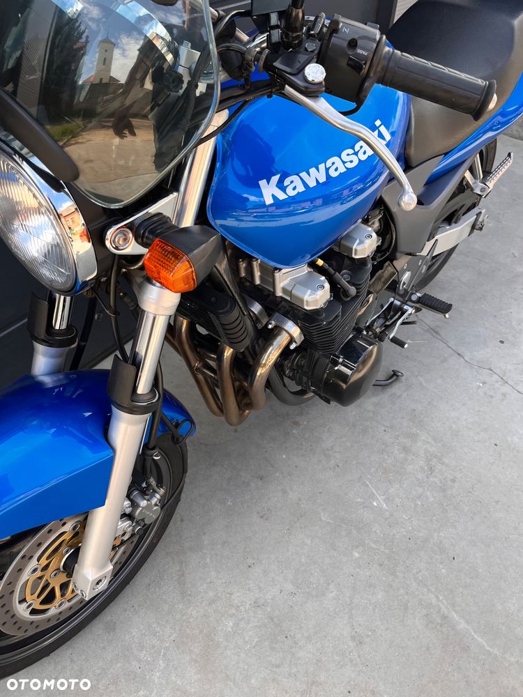 Kawasaki ZR - 22