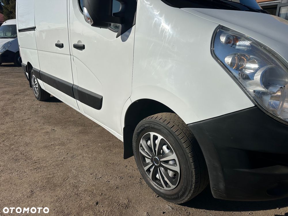 Renault Master 2.3 dci 125ps 2014r L2H2 stan extra - 13