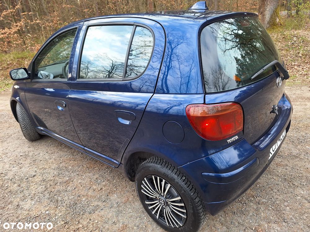 Toyota Yaris - 6
