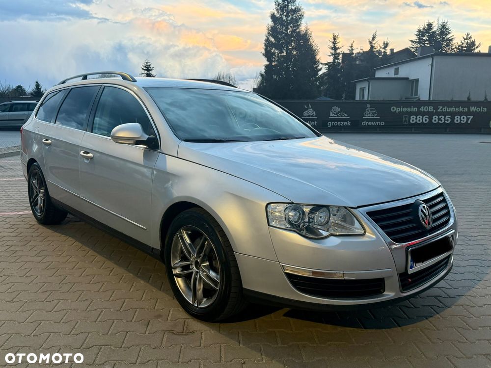 Volkswagen Passat - 13