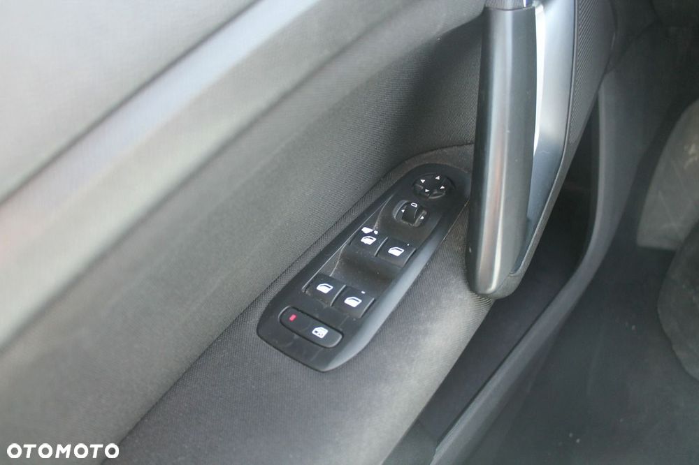 Peugeot 308 - 19