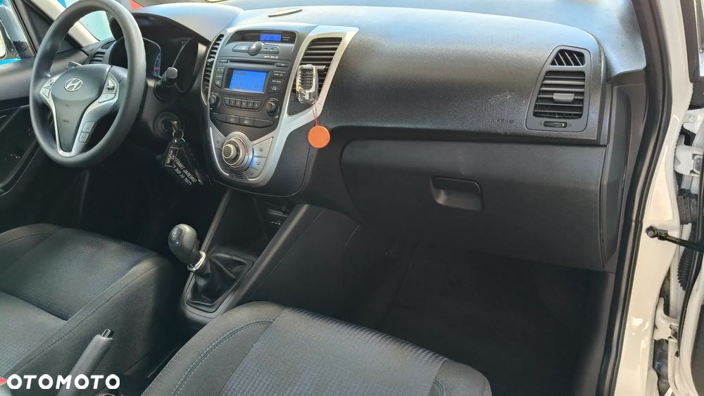 Hyundai ix20 1.6 Trend - 12